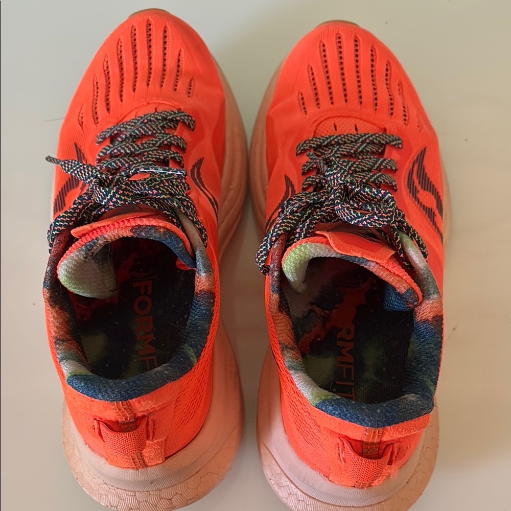 Saucony Tempus